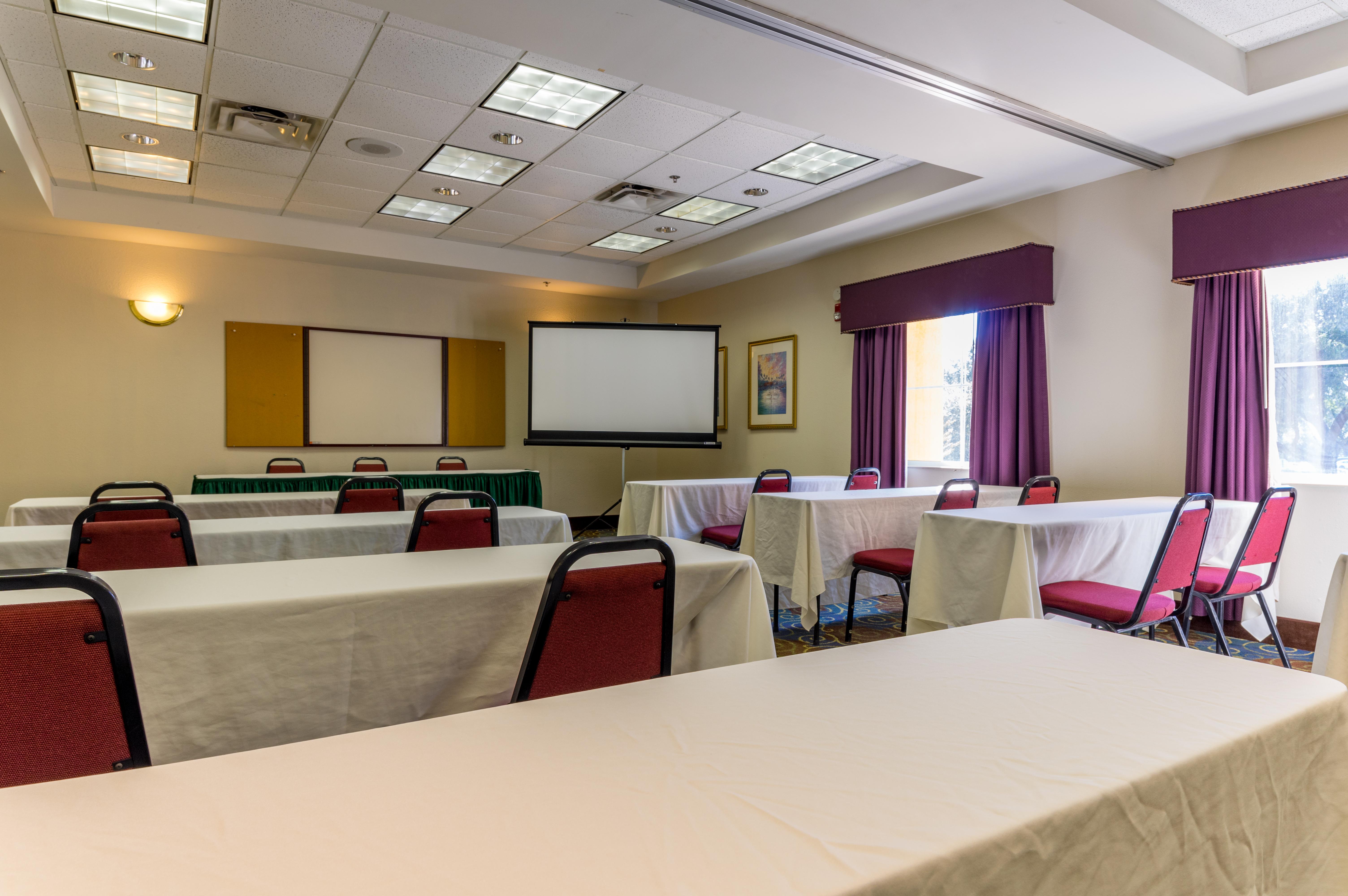 Surestay Plus By Best Western Orlando Лей Буена Виста Екстериор снимка