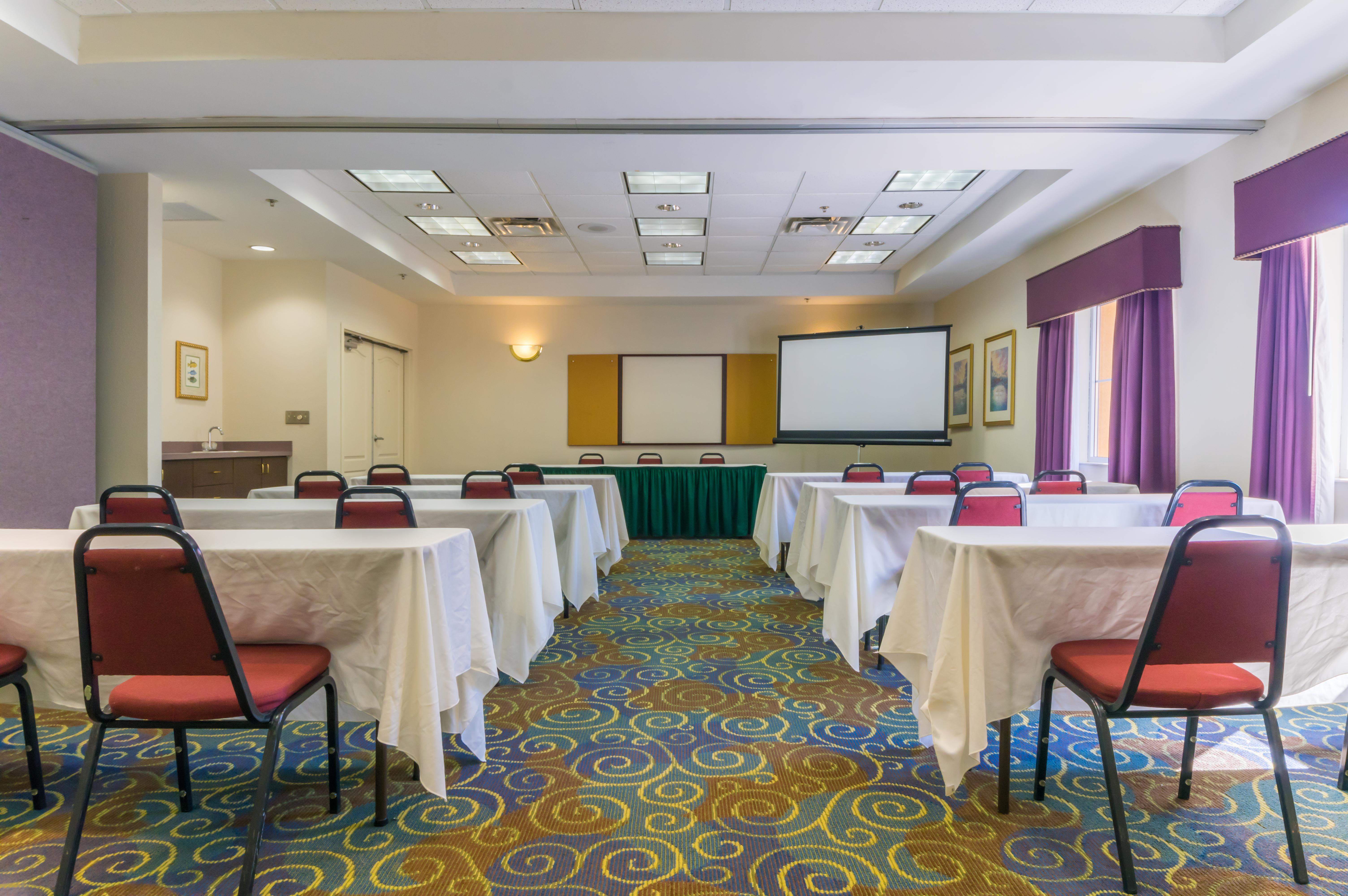 Surestay Plus By Best Western Orlando Лей Буена Виста Екстериор снимка