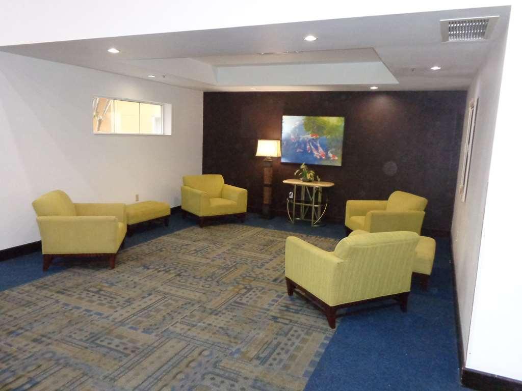 Surestay Plus By Best Western Orlando Лей Буена Виста Интериор снимка