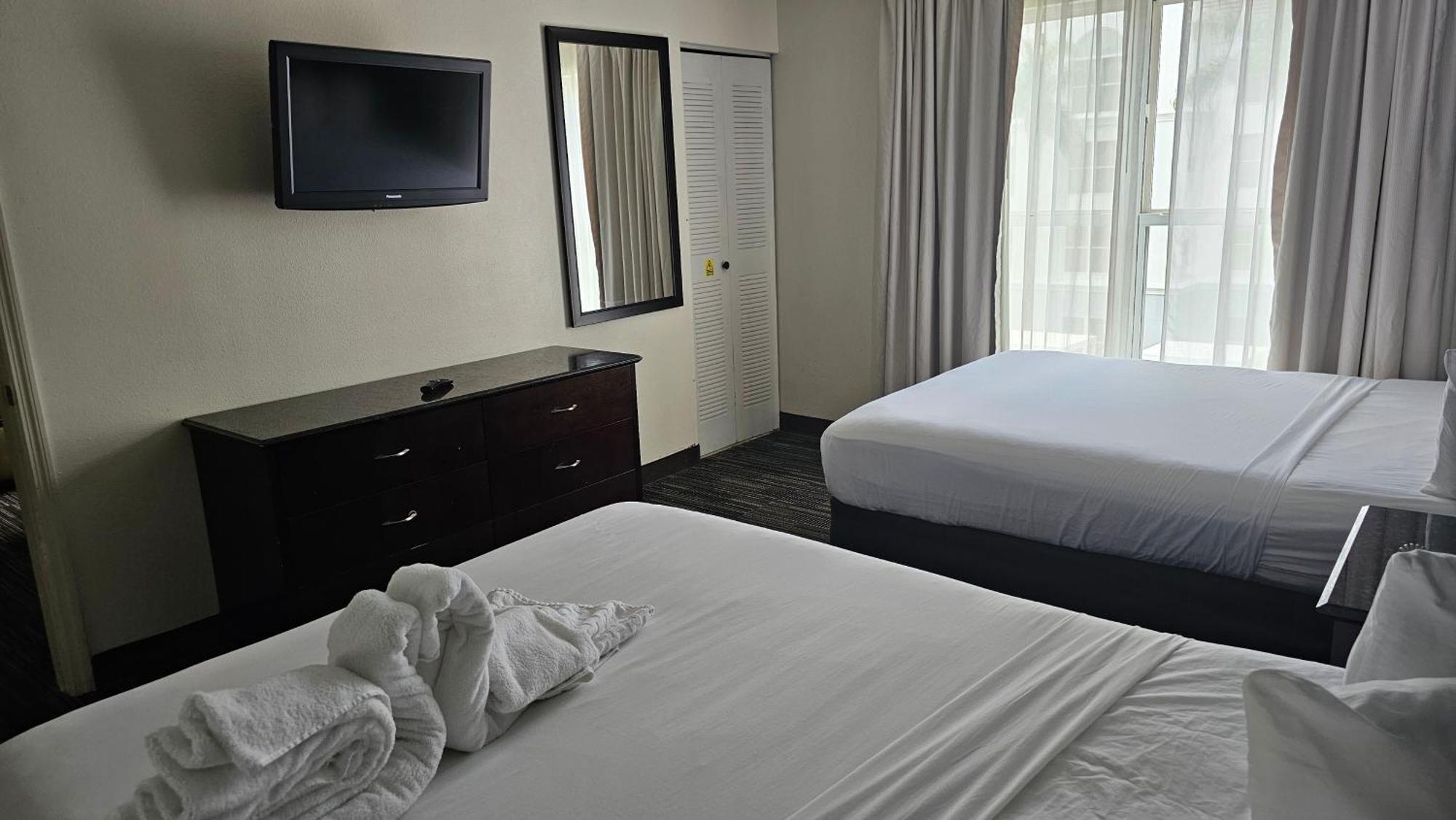 Surestay Plus By Best Western Orlando Лей Буена Виста Екстериор снимка