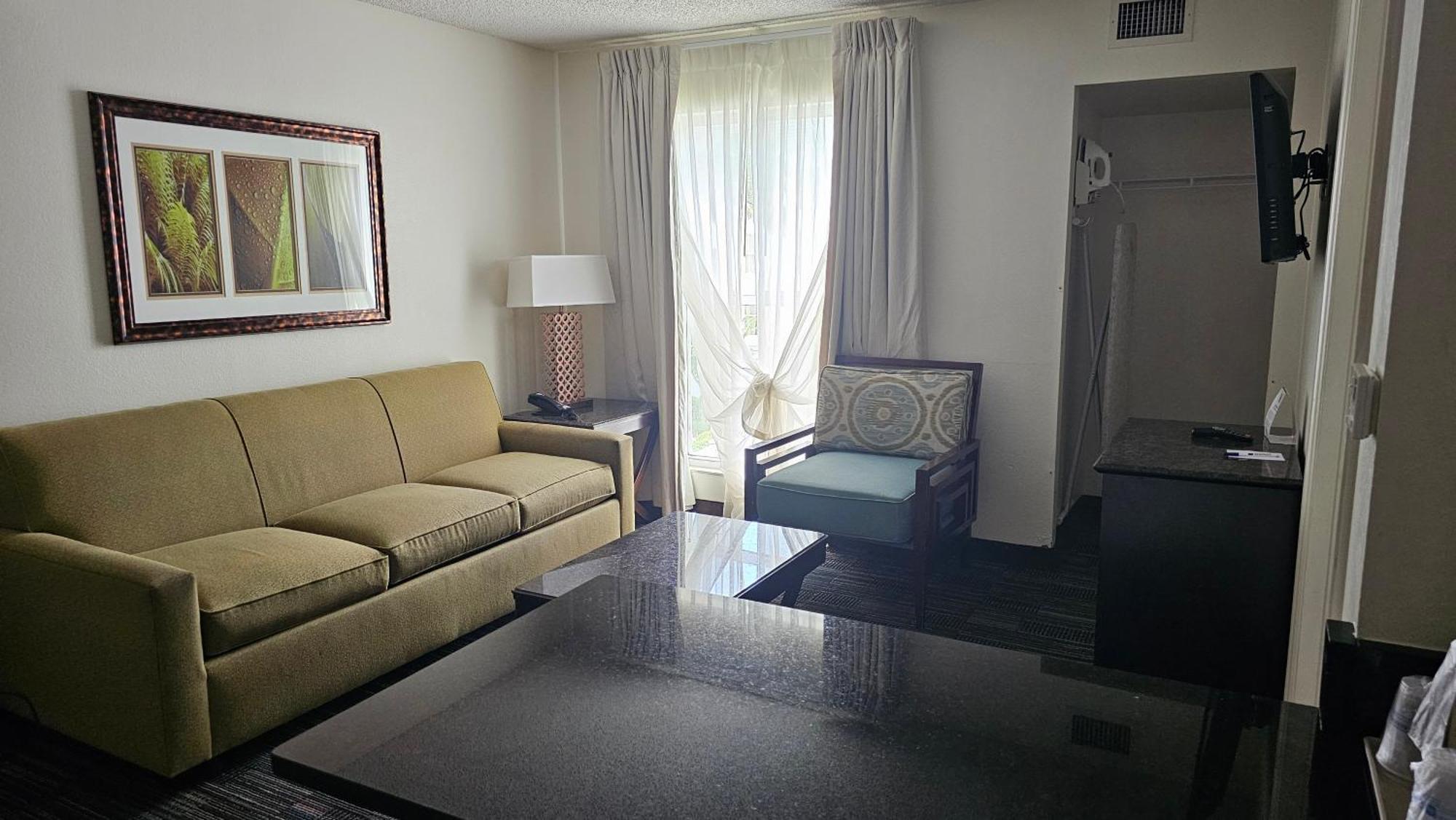 Surestay Plus By Best Western Orlando Лей Буена Виста Екстериор снимка